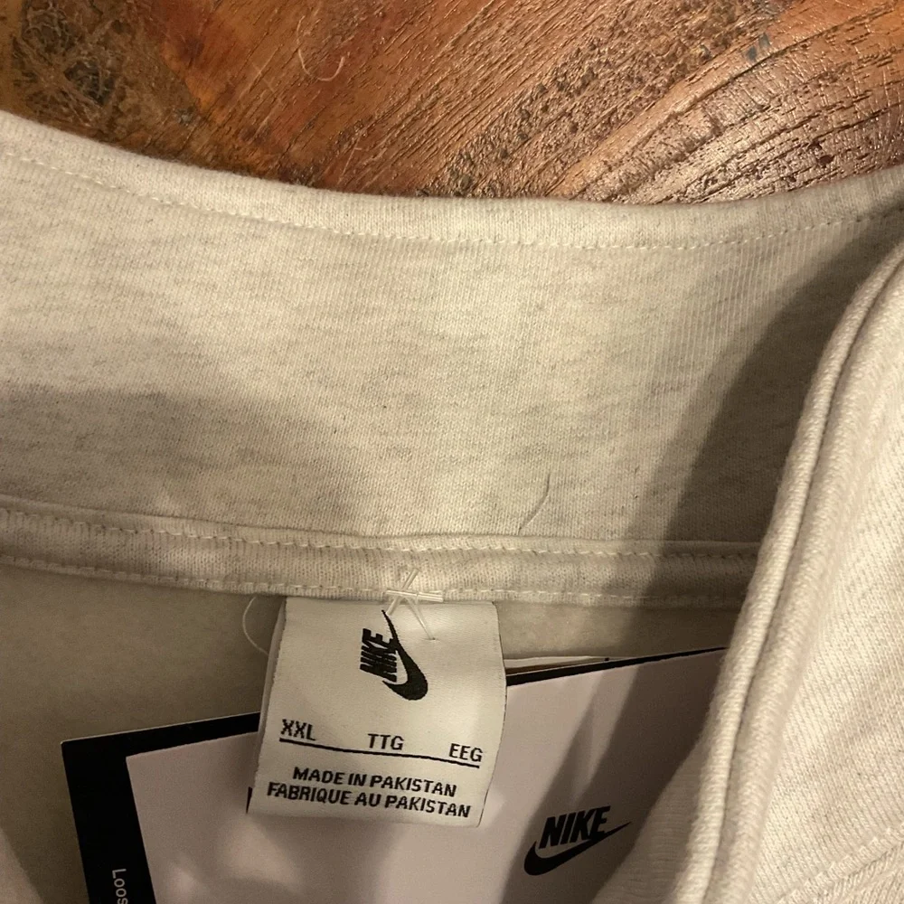 NWT Nike Men’s Club Fleece 1/4 Zip Pullover